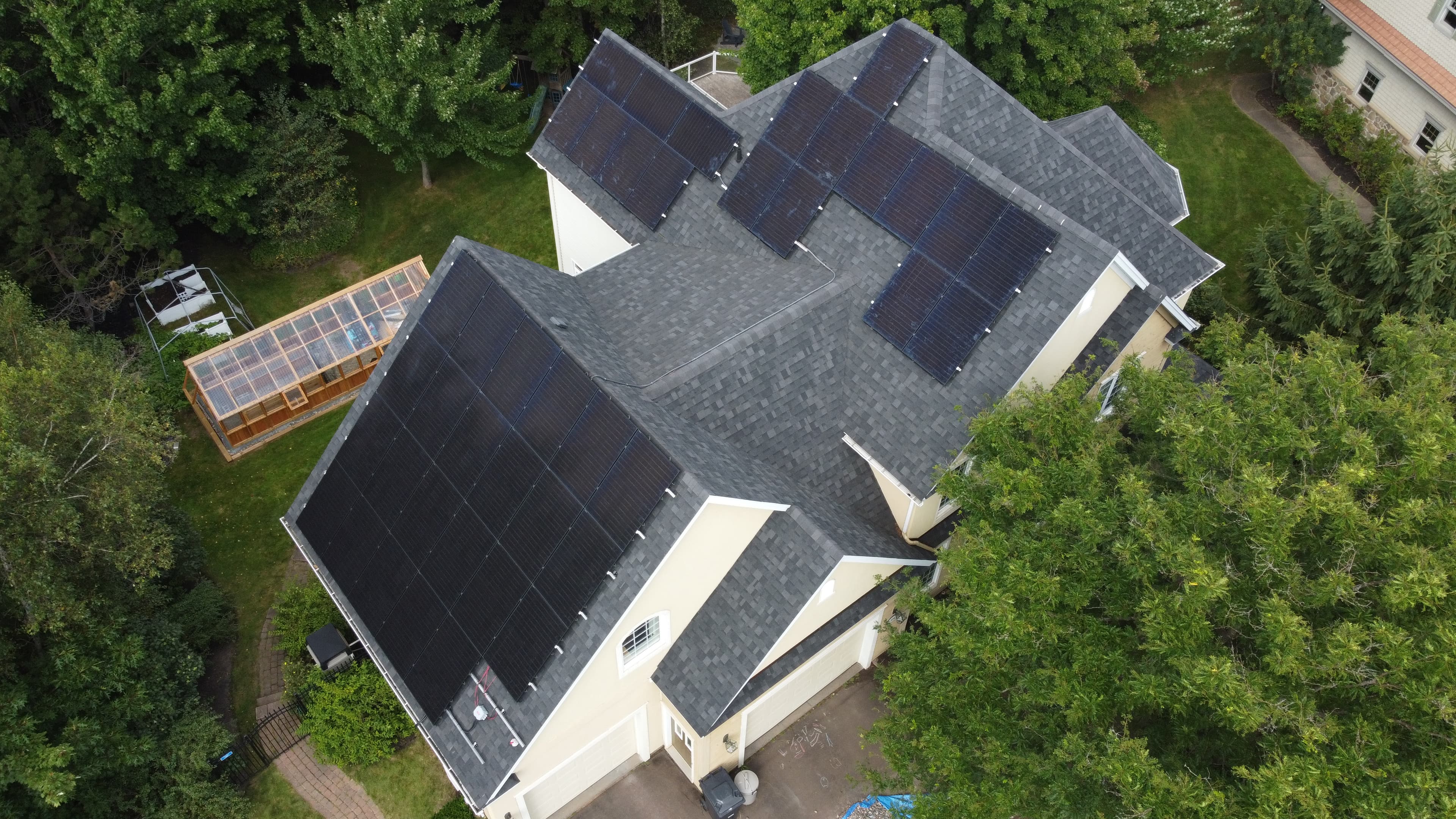 Future of Solar Energy in Canada - Innovations and Trends