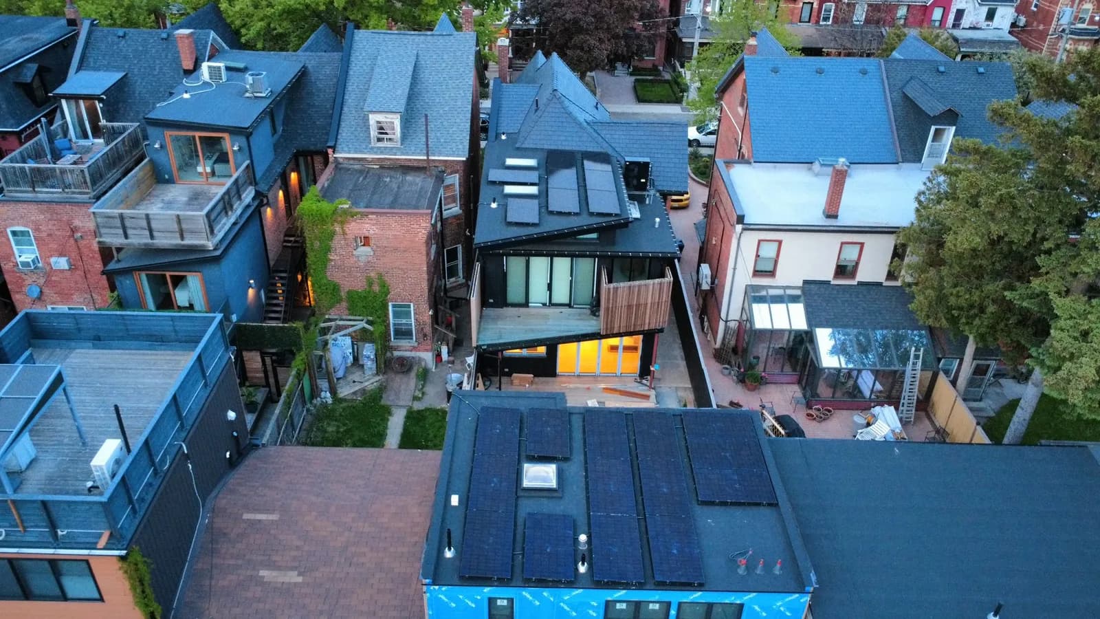 Residential solar installation in Toronto, ON by Solar X, 11 kW system