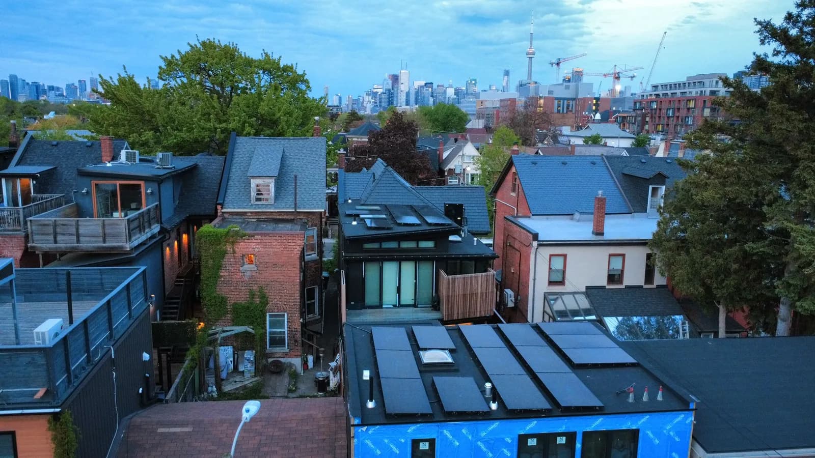 Toronto solar installation by Solar X, photo 2